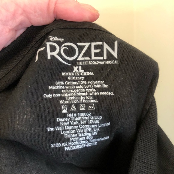 Frozen - Ice Queen t-shirt from the Frozen Musical on Broadway, XL - Picture 9 of 14